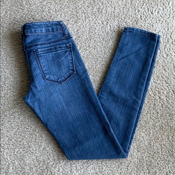 Skinny Jeans - Picture 1 of 5
